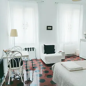 Casa de hóspedes Lucretia House