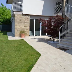 https://casa-la-rosa.hotelinveneto.com